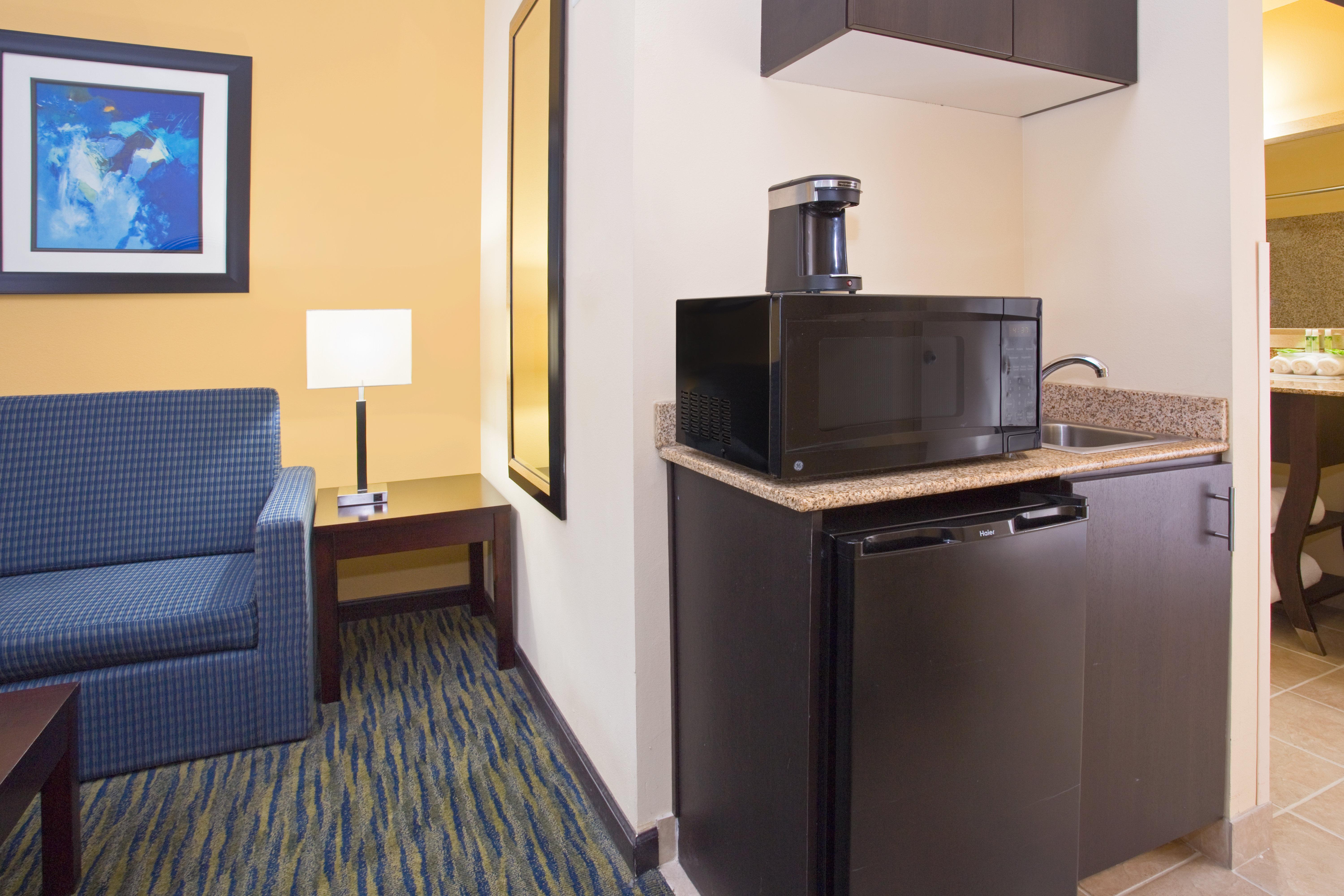 Holiday Inn Express & Suites Denver North - Thornton By Ihg Εξωτερικό φωτογραφία